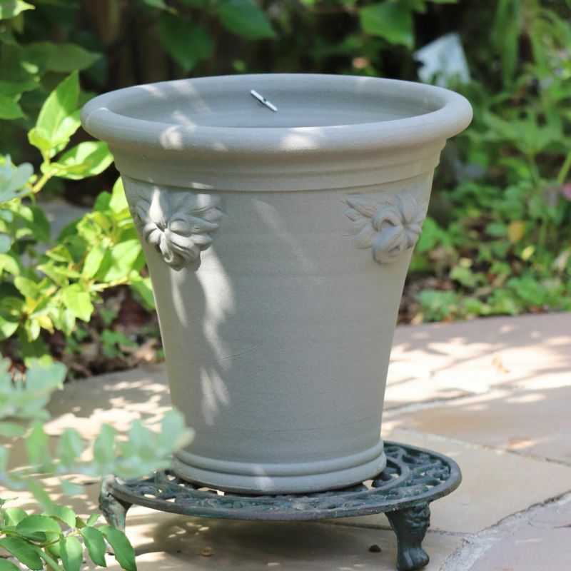 ウィッチフォードの植木鉢の写真