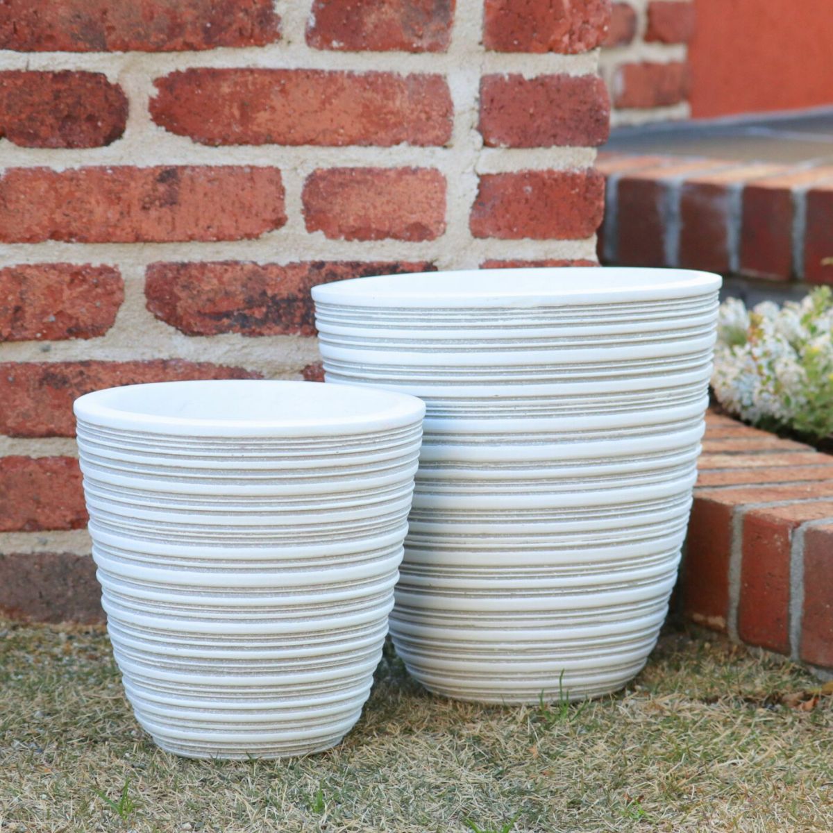 軽量な植木鉢の写真